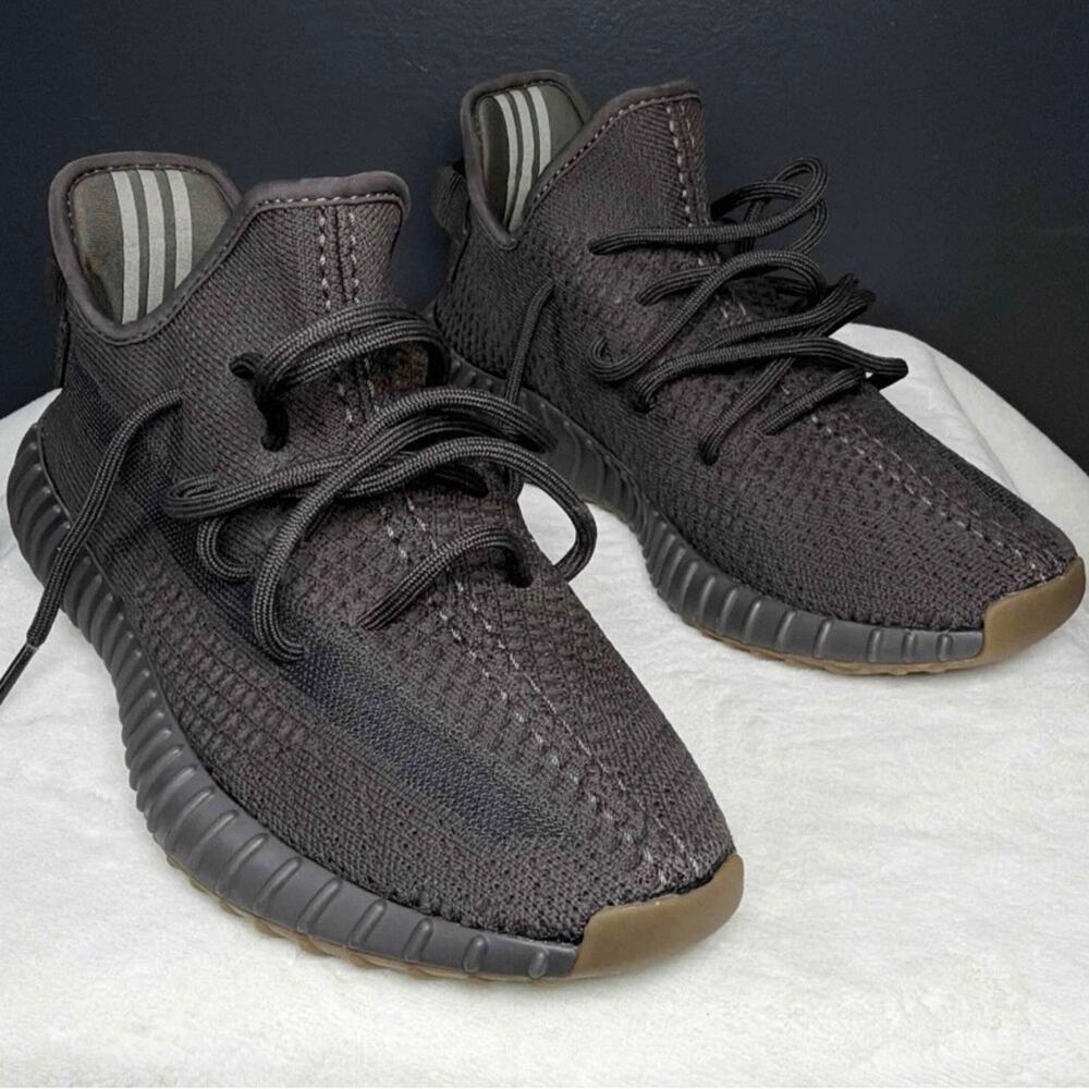 Adidas Yeezy Boost 350 V2 “Cinder Non-Reflective” | FY2903 | 8.5M - Picture 3 of 12